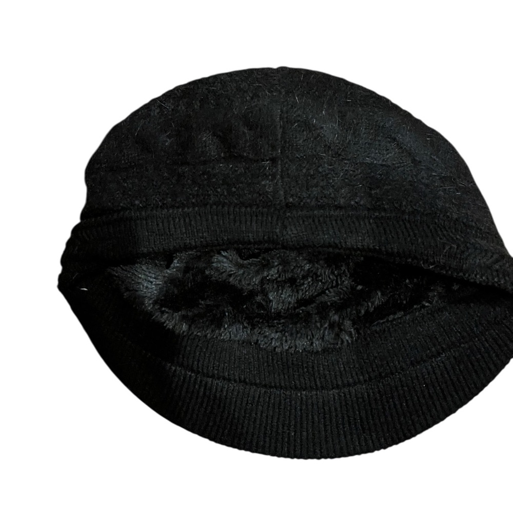 Black Angora blend newsboy hat. - Picture 5 of 5